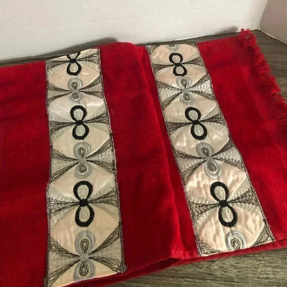 Vintage  Hand Towels - Picture 6 of 9